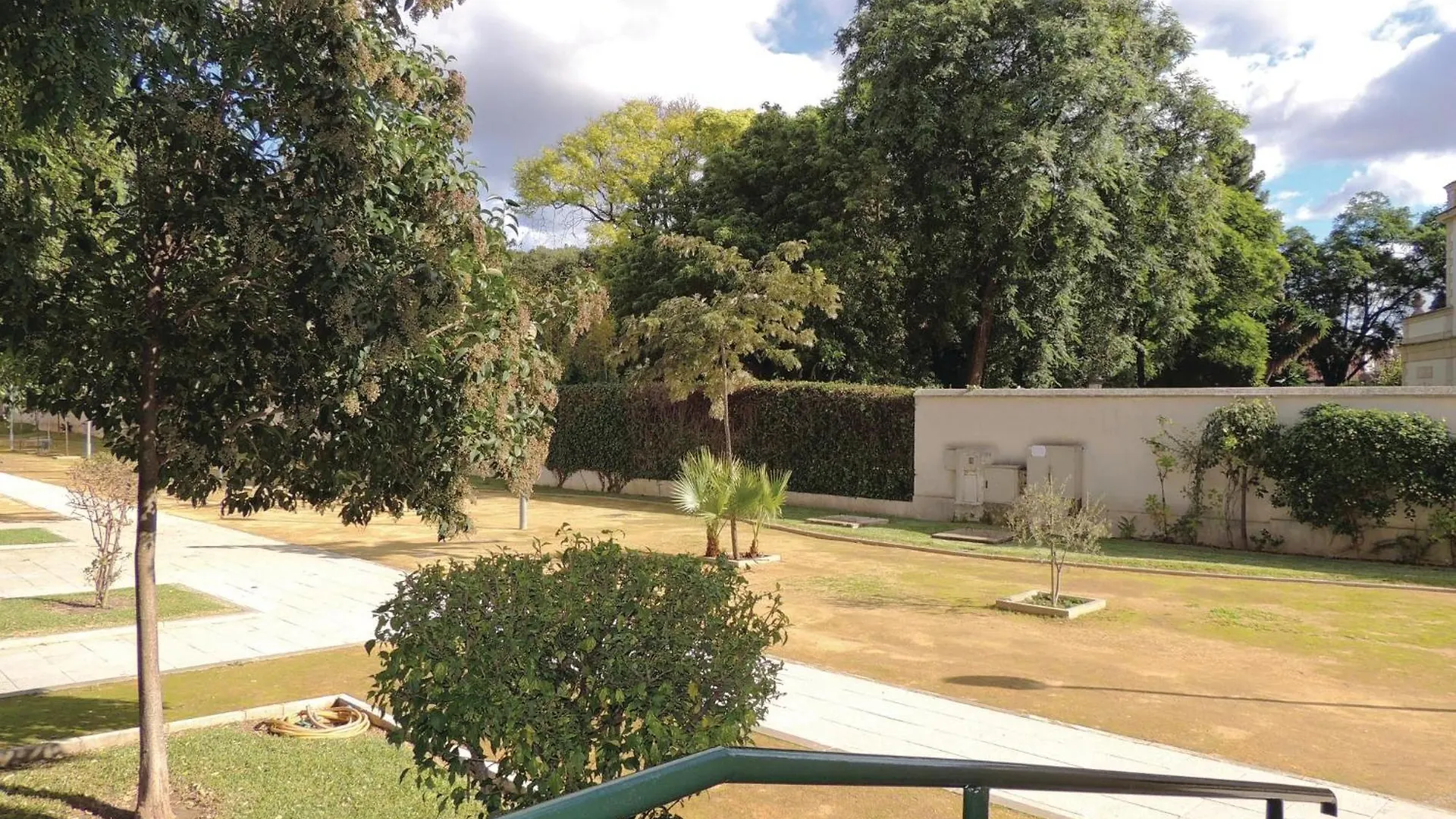 3 Bedroom Nice Apartment In Jerez De La Frontera